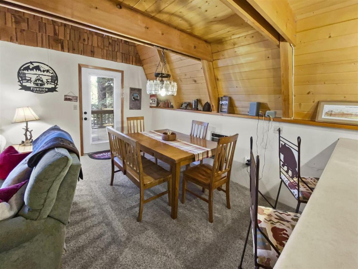 Fireside Cottage Duck Creek Village Exterior photo