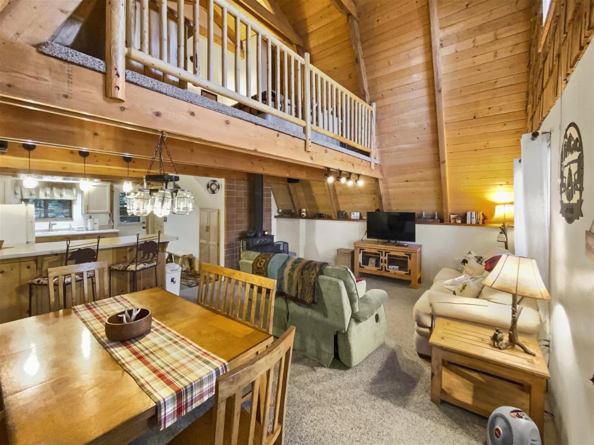 Fireside Cottage Duck Creek Village Exterior photo